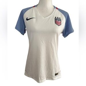 Alex Morgan Team USA 2016 Nike Soccer Jersey woman’s size Large